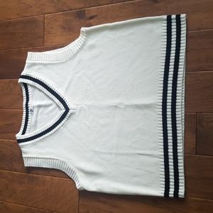 Ardene V-Neck Sweater Vest Size L